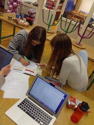 Reševanje izzivov s timskim delom