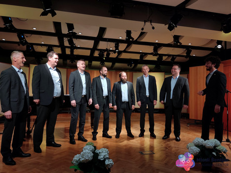 Vokalna skupina 7 de'ci