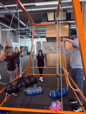 Obisk Tehnoparka in raziskovanje znanosti